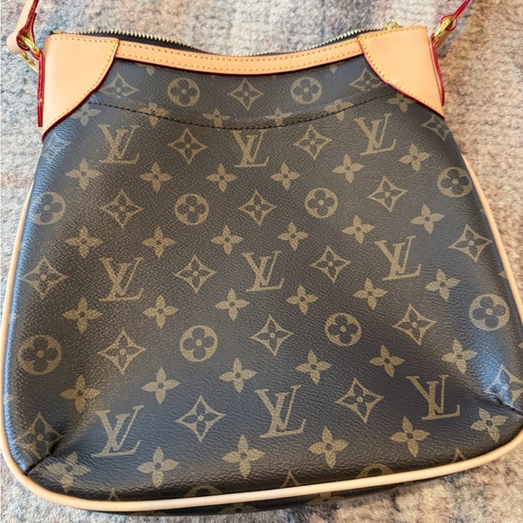 Brown Purse - Picture 2 of 5